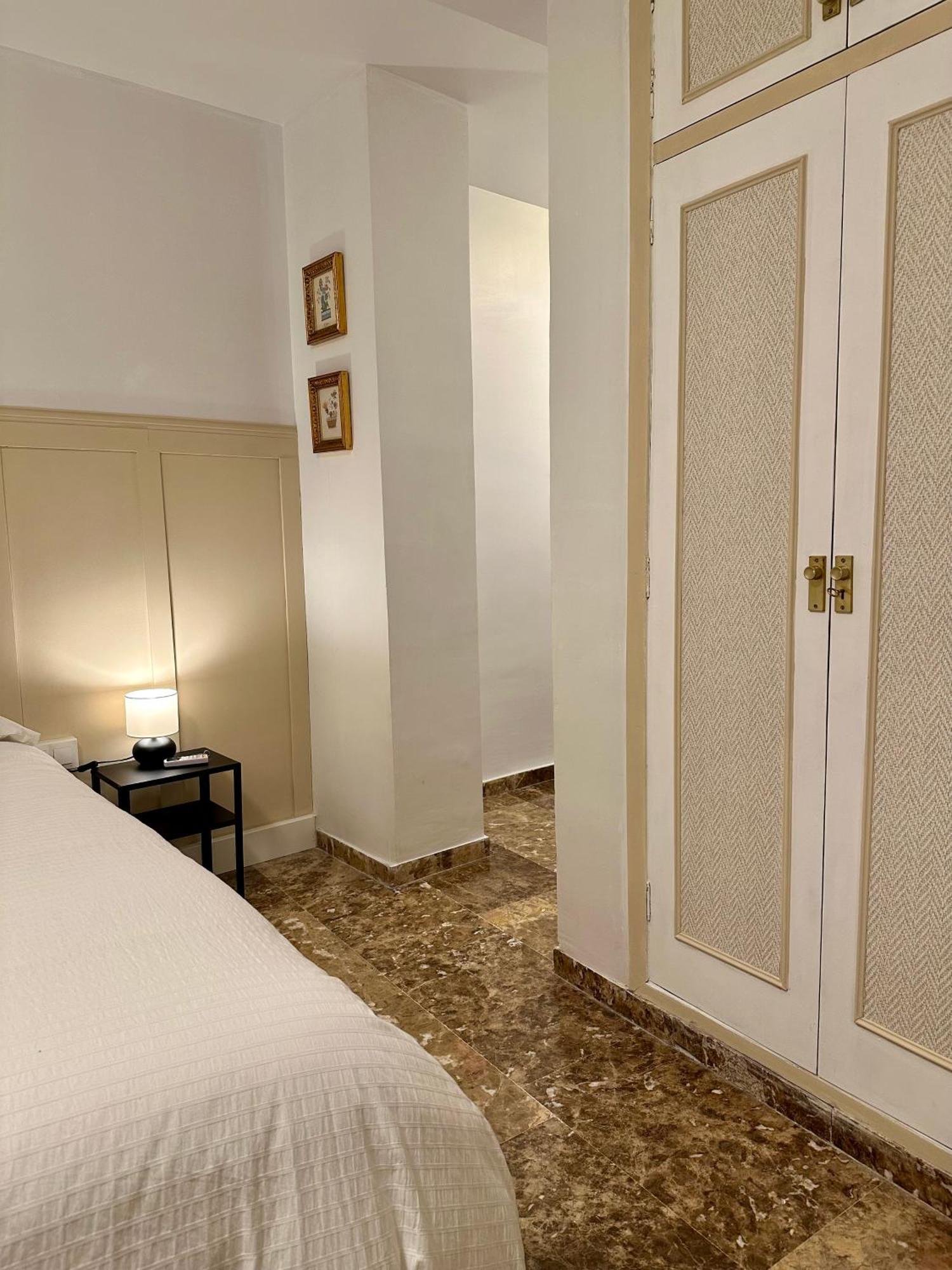 Habitacion Confort Centro Para 2 Personas Гранада Екстериор снимка